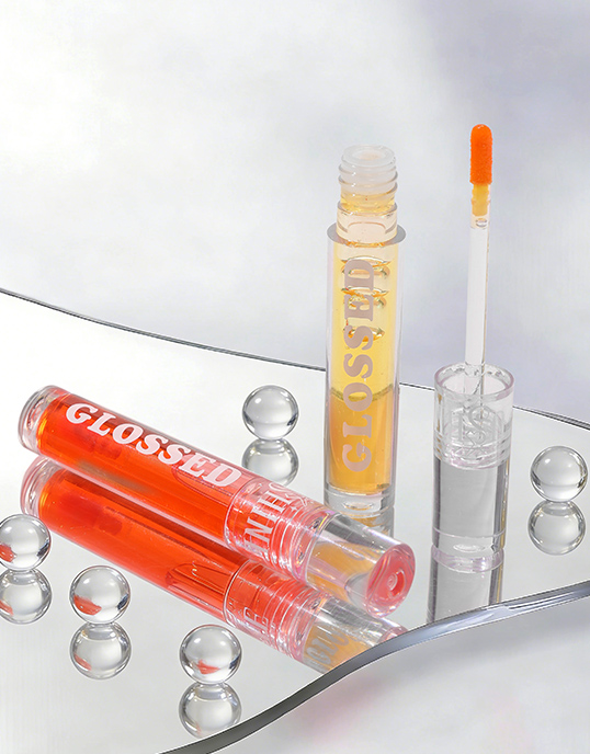 Color-changing-lip-gloss-01