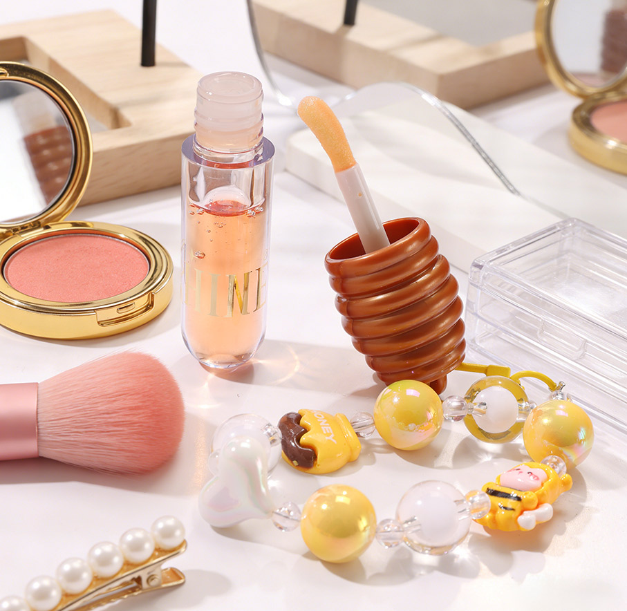 Honey-Lip-Gloss-00
